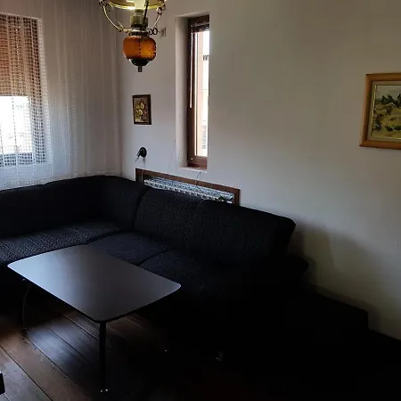 емилия Apartament *