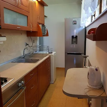 Apartman емилия