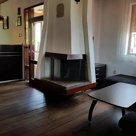 емилия Apartman